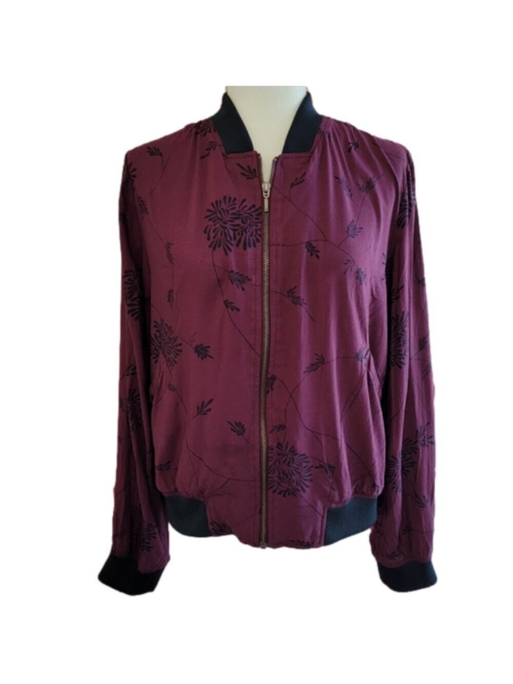 Plum w/Floral Indigo Print Sonoma Lightweight Bomber Jacket Size M EUC